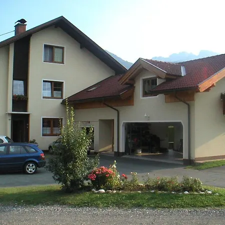 Johanna Jost Guest house *
